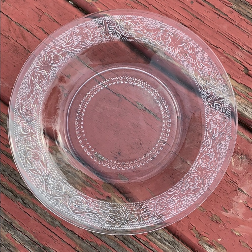 Crystal plate